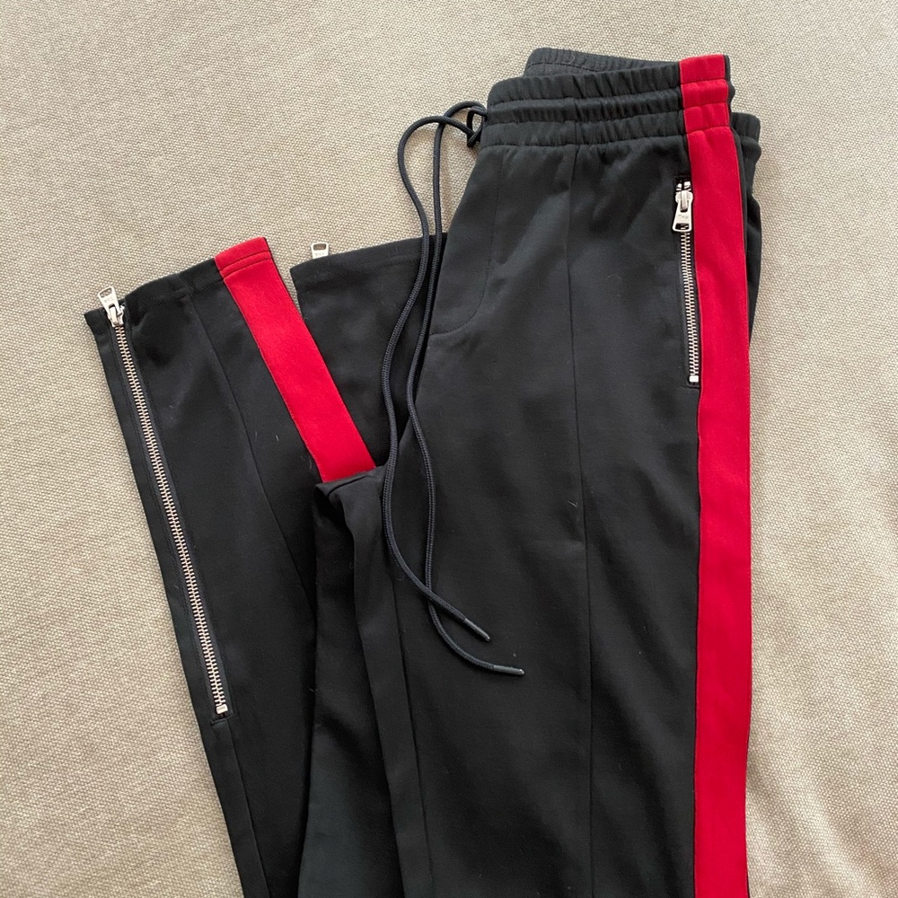 Aritzia Track Pant